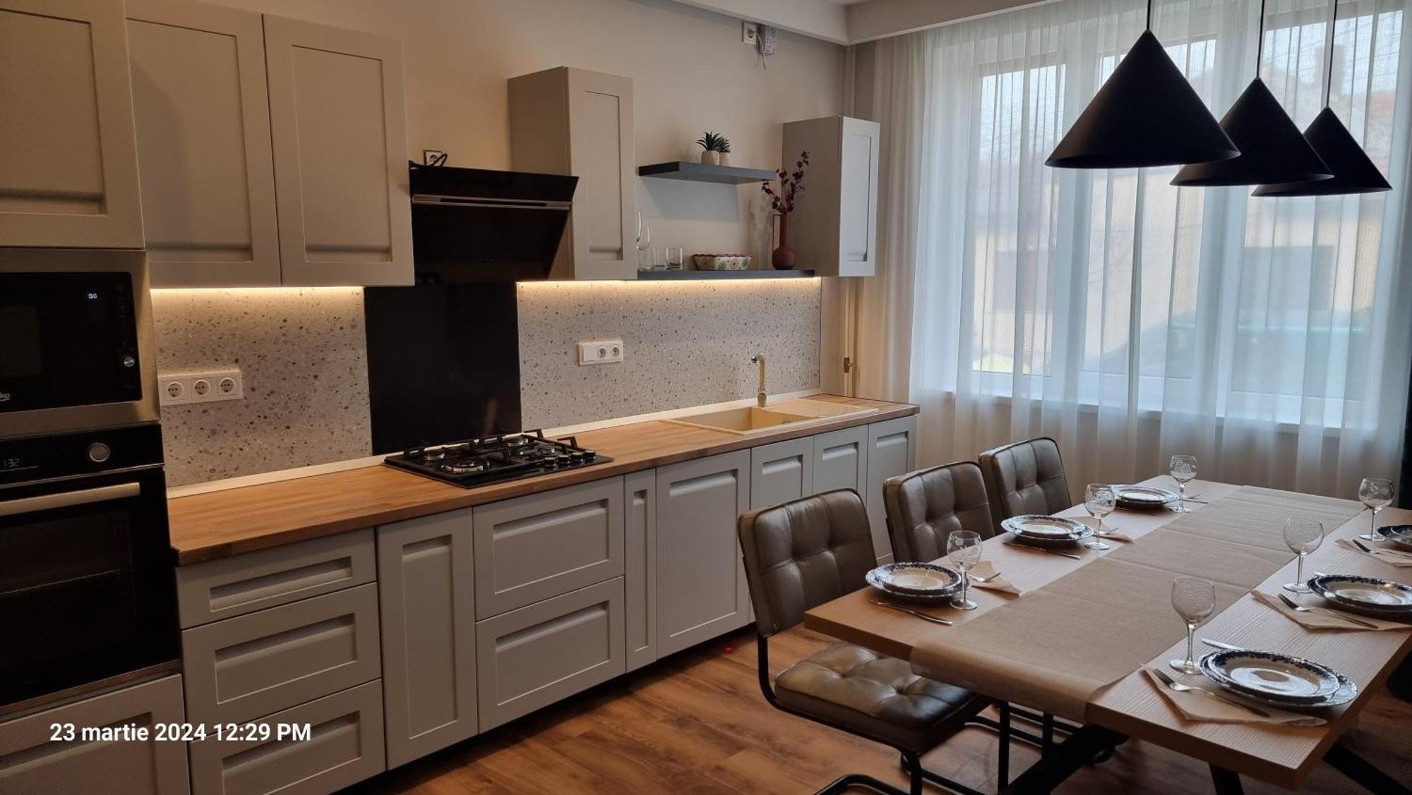 Nico'S Stylish Apartment Satu Mare Exterior foto